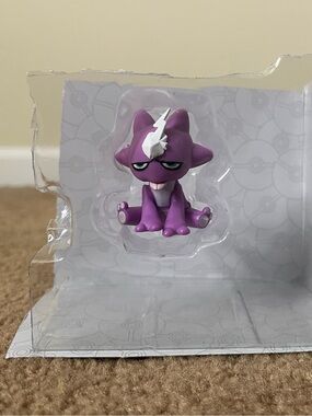 Toxel Pokemon Jazwares Mini Battle Vinyl 1.5 Inch Action Figure (NWOB)